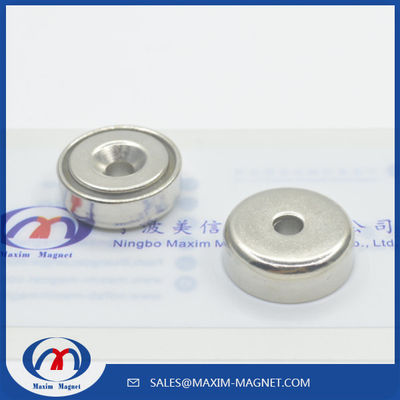 China Cab/holding/Mount magnet with magnets supplier